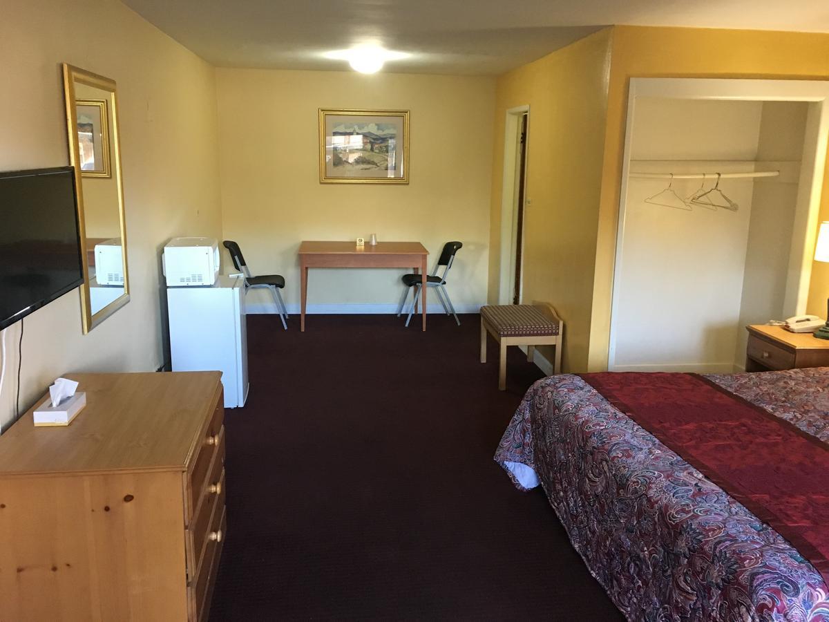 Midway Inn & Suites Oak Lawn Zewnętrze zdjęcie