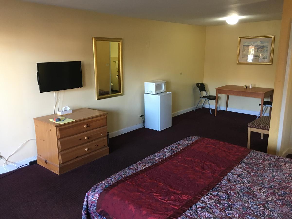 Midway Inn & Suites Oak Lawn Zewnętrze zdjęcie